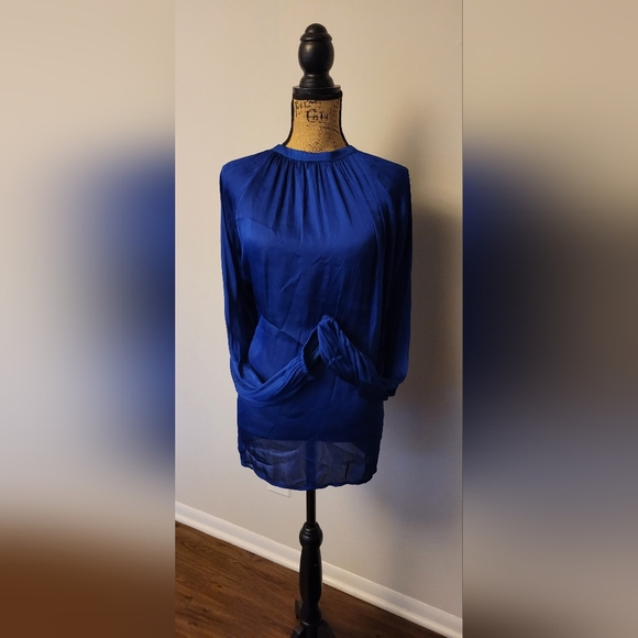 High-Neck Long-sleeved Blouse - Picture 1 of 5